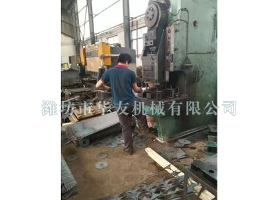 點(diǎn)擊查看詳細(xì)信息<br>標(biāo)題：華友機(jī)械車間一角 閱讀次數(shù)：9095