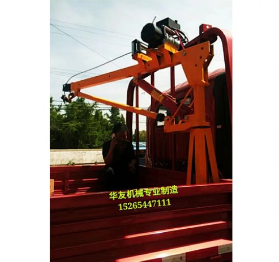 點(diǎn)擊查看詳細(xì)信息<br>標(biāo)題：車(chē)載小吊機(jī)  液壓小吊機(jī) 閱讀次數(shù)：2926